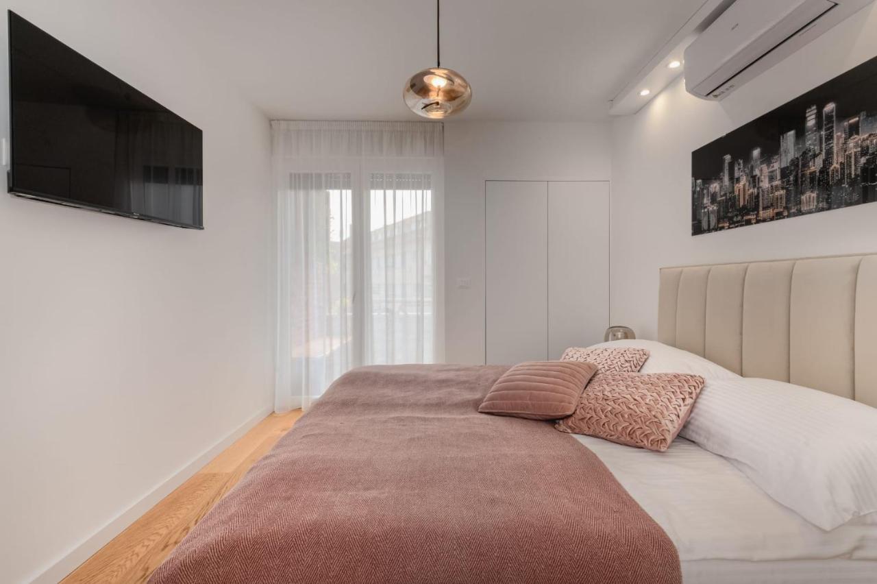 Golden Home Centre Apartment Загреб Екстериор снимка