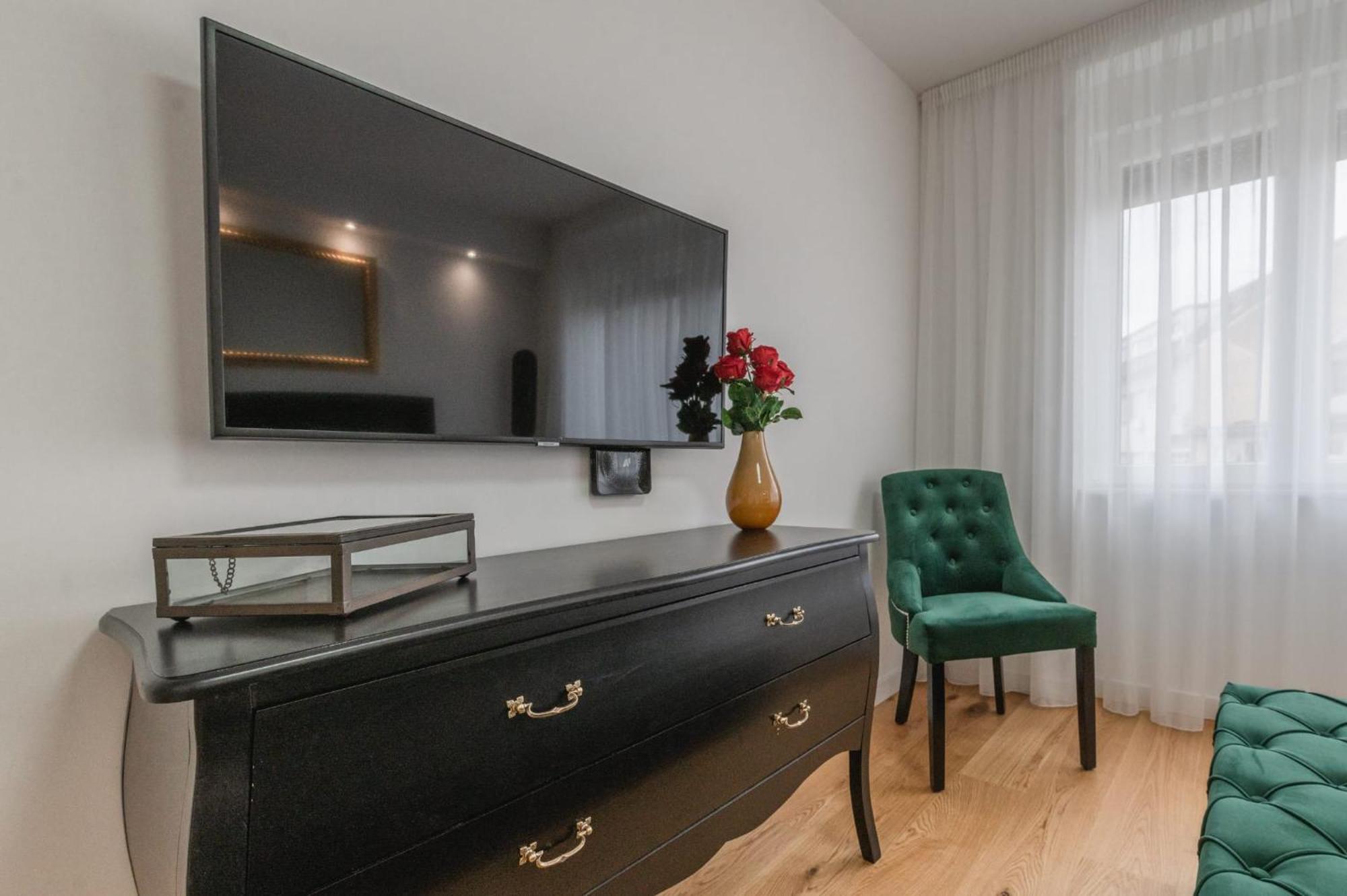 Golden Home Centre Apartment Загреб Екстериор снимка